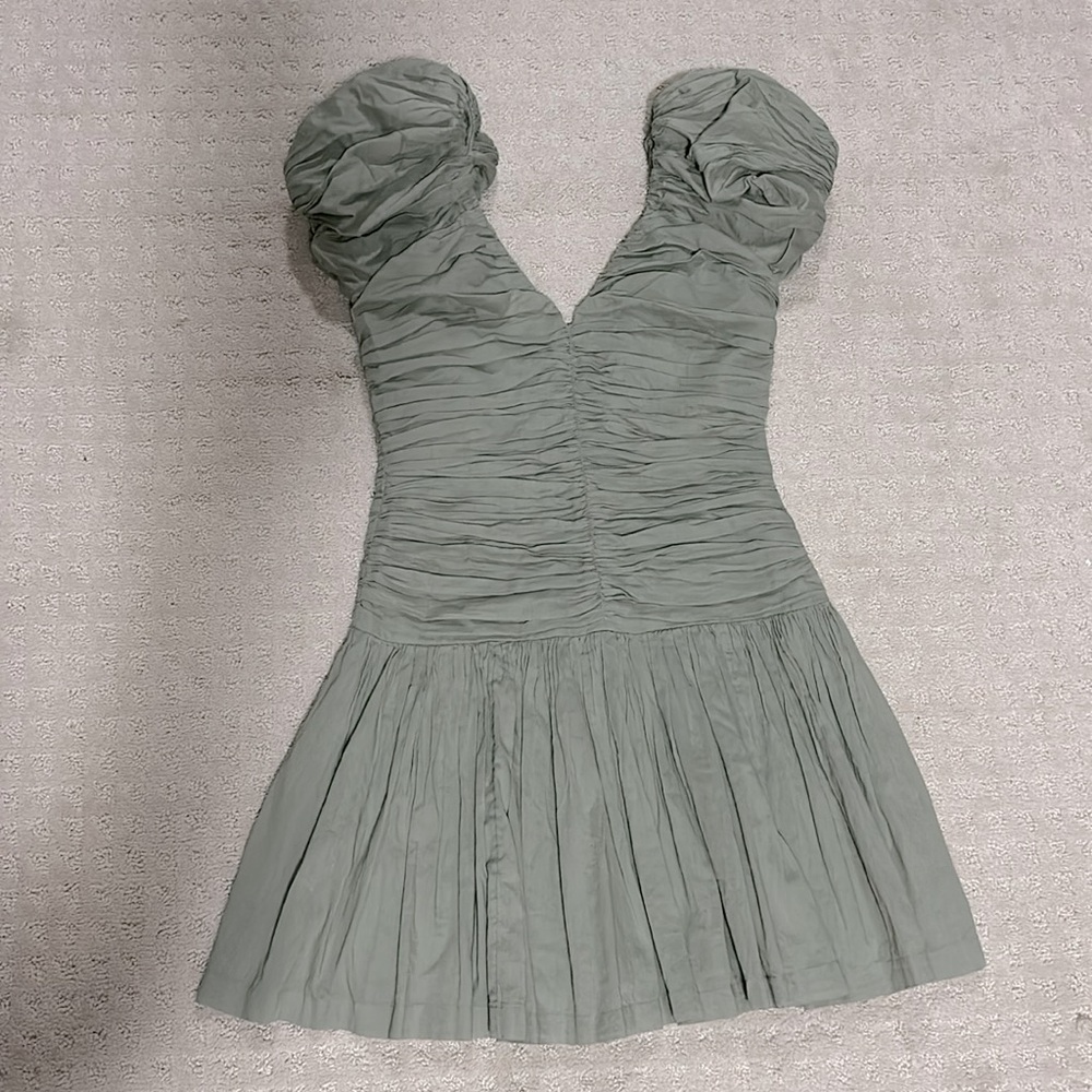 Abercrombie and fitch drop waist puff sleeve dress size xs petite.